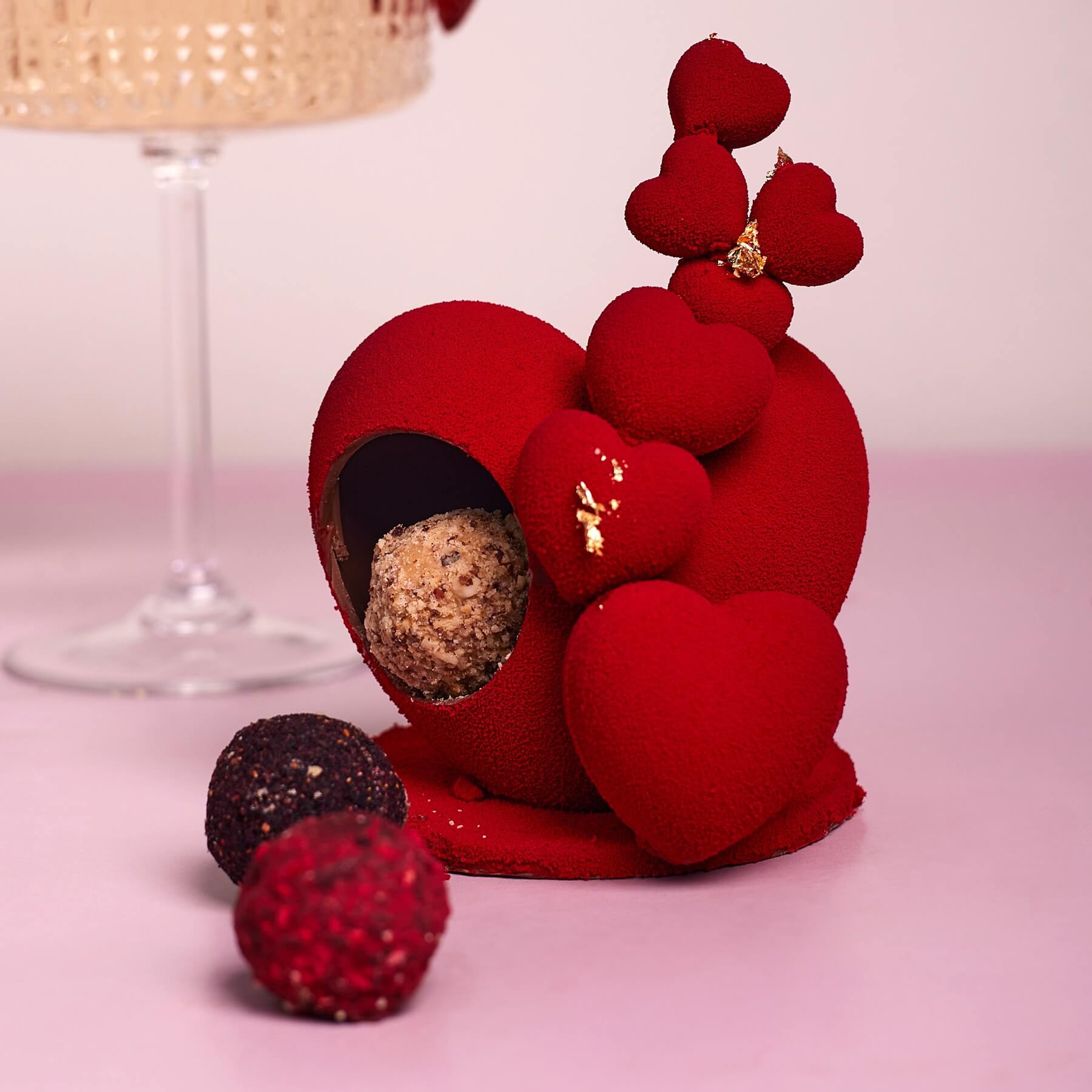 Шоколадная фигура «Сердце с сюрпризом»