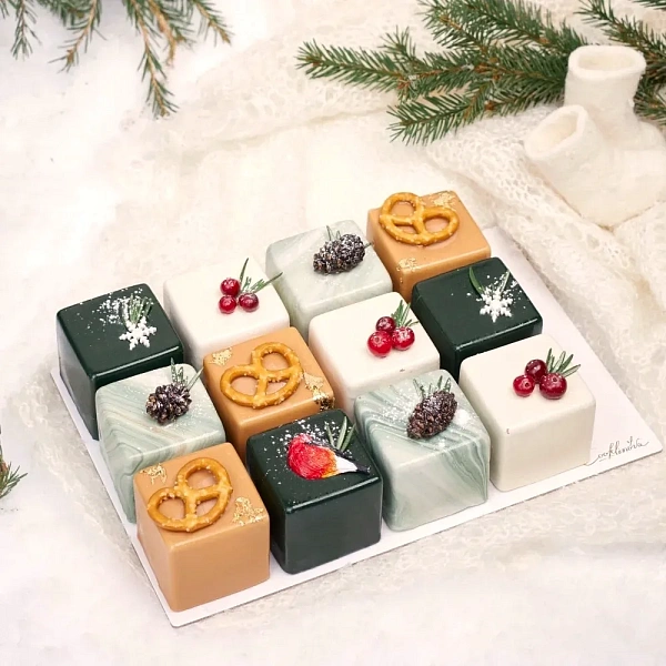 Торт из кубов новогодний_фото_товара0